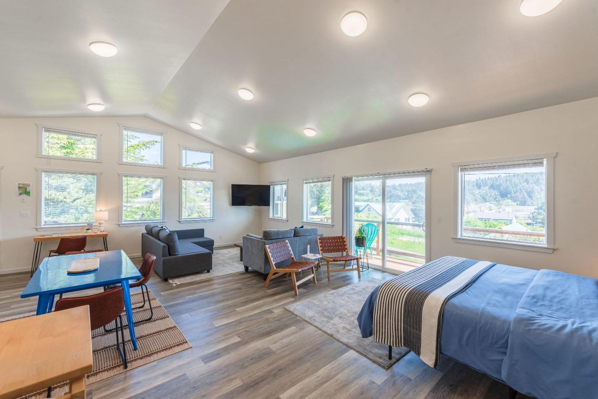 #Stayinmydistrict Oceanview Studio Loft Port Orford Extérieur photo