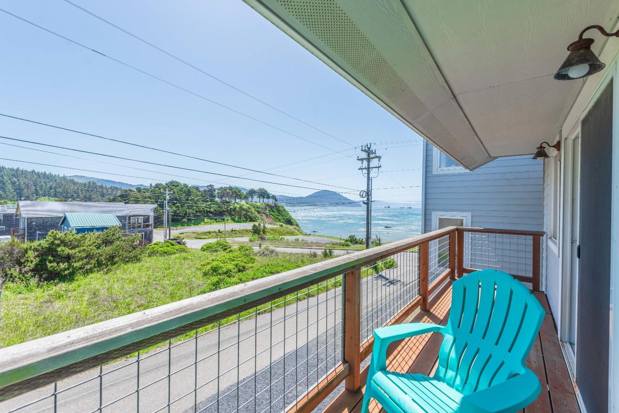 #Stayinmydistrict Oceanview Studio Loft Port Orford Extérieur photo