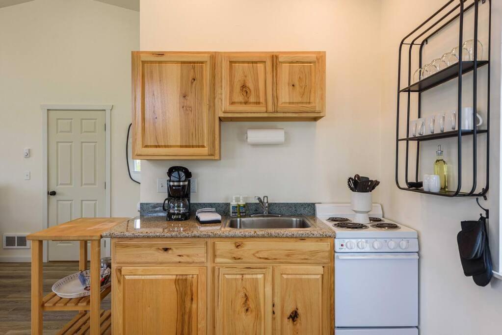 #Stayinmydistrict Oceanview Studio Loft Port Orford Extérieur photo