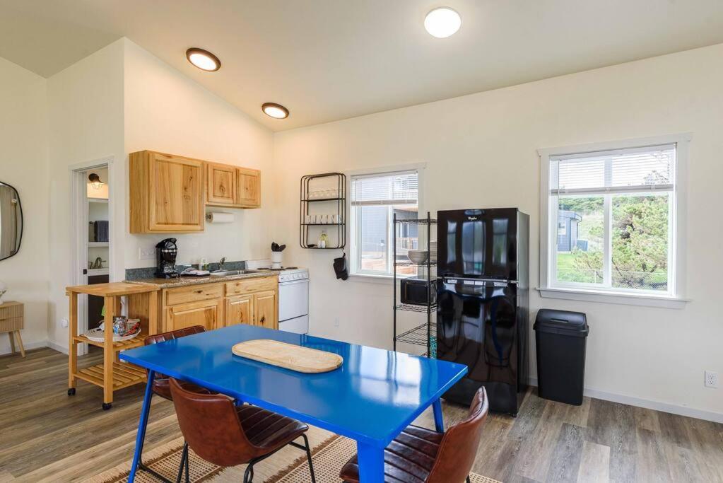 #Stayinmydistrict Oceanview Studio Loft Port Orford Extérieur photo
