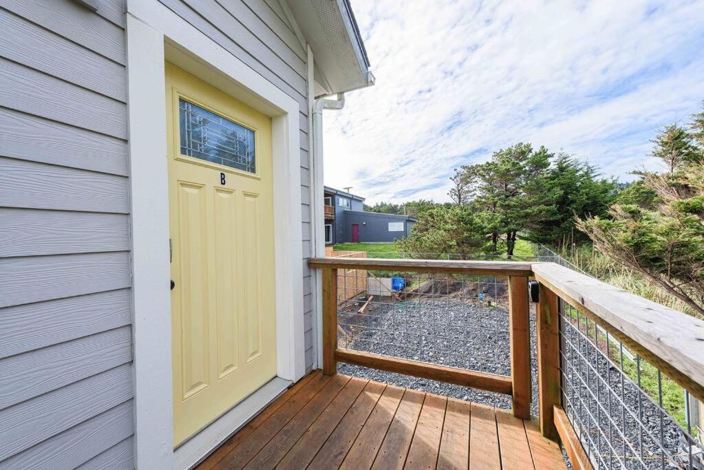 #Stayinmydistrict Oceanview Studio Loft Port Orford Extérieur photo