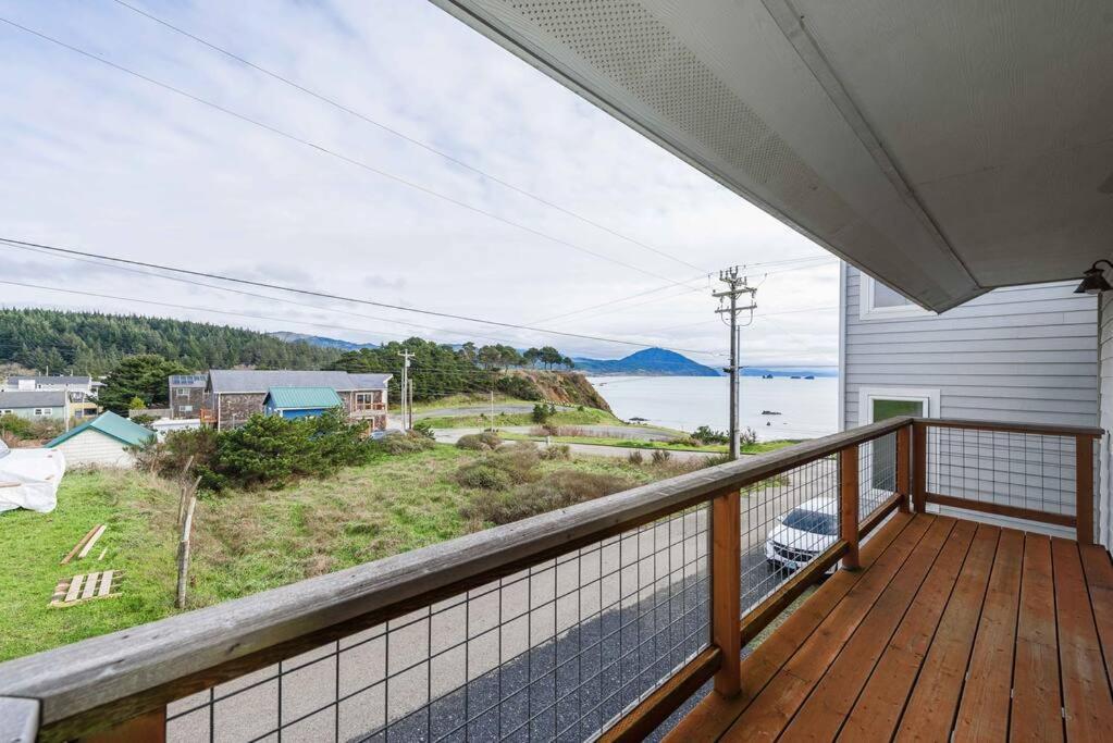 #Stayinmydistrict Oceanview Studio Loft Port Orford Extérieur photo