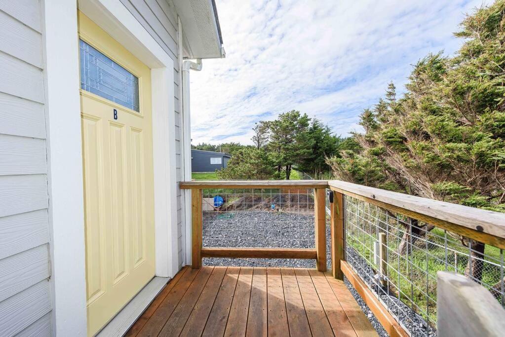 #Stayinmydistrict Oceanview Studio Loft Port Orford Extérieur photo